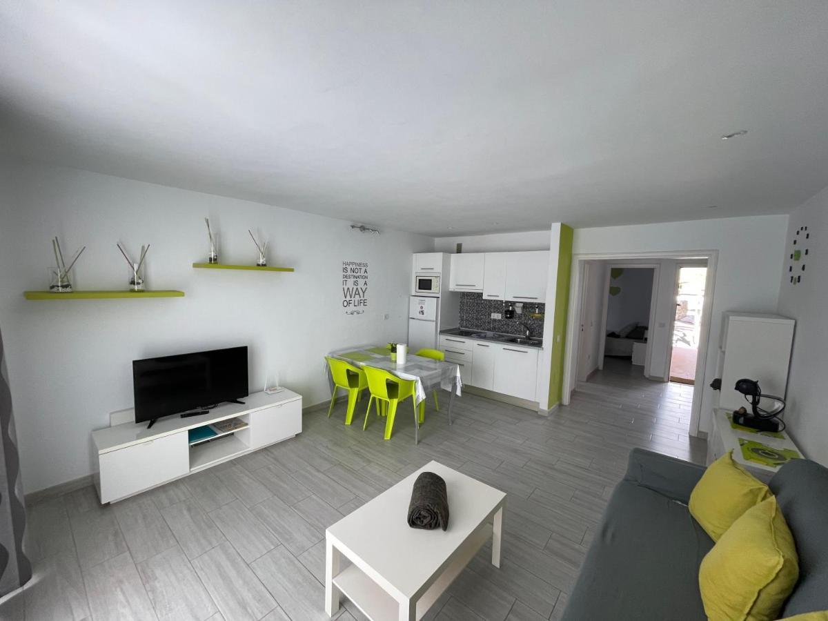 Pistachio Apartment 323 - Lanzarote Apartment Costa Teguise Esterno foto